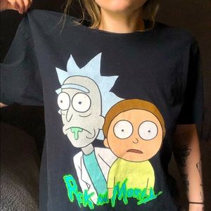 Rick & Morty Tee